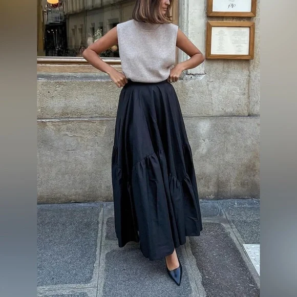 Commense Asymmetrical Pleated Maxi Skirt - Picture 4 of 13
